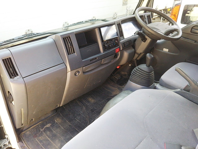 いすゞエルフ平ボディ小型（2t・3t）[写真31]