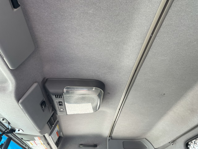 いすゞギガアルミブロック大型（10t）[写真33]