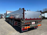 いすゞギガアルミブロック大型（10t）[写真04]