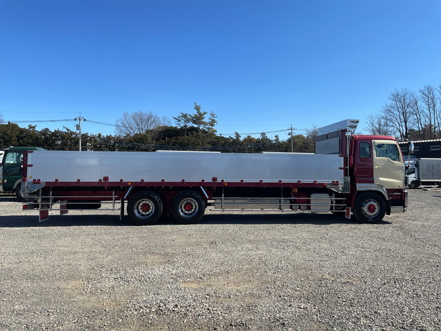 いすゞギガアルミブロック大型（10t）[写真06]