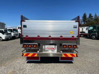 いすゞギガアルミブロック大型（10t）[写真09]