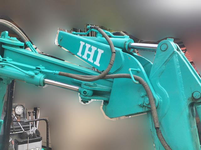 IHIミニユンボ（ミニバックホー）[写真12]