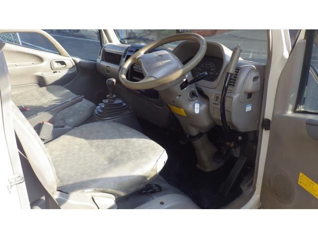 日野デュトロダンプ小型（2t・3t）[写真26]