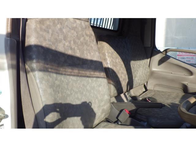 日野デュトロダンプ小型（2t・3t）[写真31]