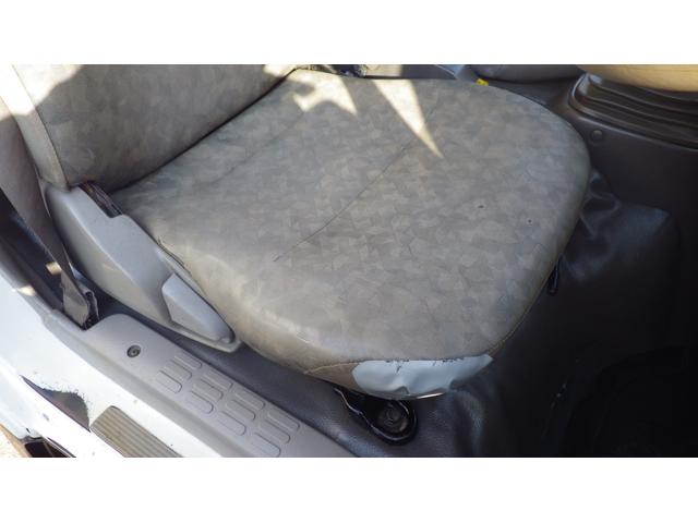 日野デュトロダンプ小型（2t・3t）[写真37]