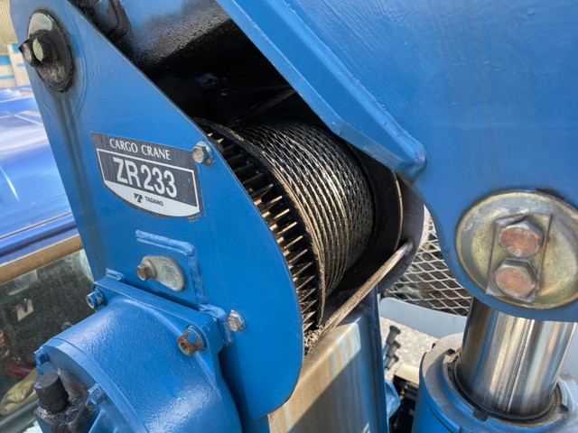 いすゞエルフクレーン3段小型（2t・3t）[写真07]