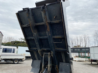 三菱ふそうキャンターダンプ小型（2t・3t）[写真14]