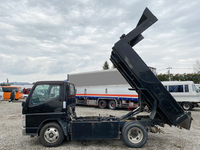 三菱ふそうキャンターダンプ小型（2t・3t）[写真06]