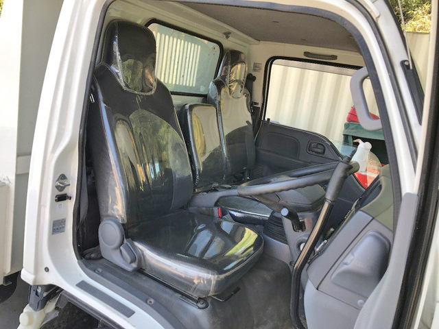 いすゞエルフダンプ小型（2t・3t）[写真30]