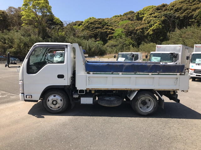 いすゞエルフダンプ小型（2t・3t）[写真05]