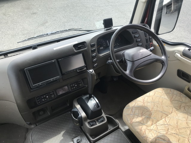 三菱ふそうローザマイクロバス[写真21]