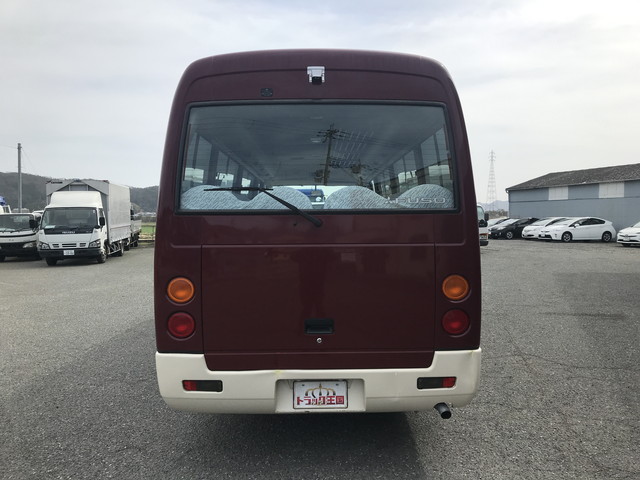 三菱ふそうローザマイクロバス[写真09]