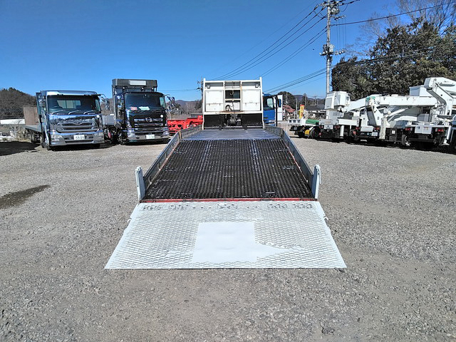 いすゞギガヒップリフター大型（10t）[写真10]