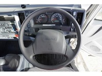 いすゞエルフ平ボディ小型（2t・3t）[写真28]