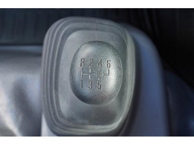 いすゞエルフ平ボディ小型（2t・3t）[写真30]