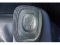 いすゞエルフ平ボディ小型（2t・3t）[写真30]