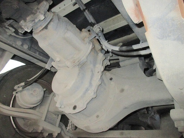 三菱ふそうスーパーグレートアルミウイング大型（10t）[写真26]