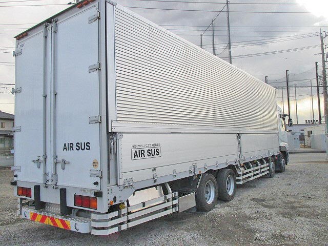 三菱ふそうスーパーグレートアルミウイング大型（10t）[写真04]