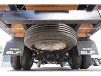 いすゞエルフ平ボディ小型（2t・3t）[写真13]