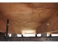 いすゞエルフ平ボディ小型（2t・3t）[写真16]