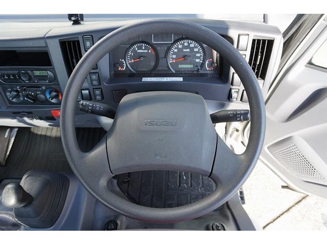 いすゞエルフ平ボディ小型（2t・3t）[写真28]