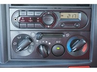 いすゞエルフ平ボディ小型（2t・3t）[写真31]