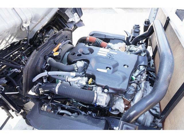 いすゞエルフ平ボディ小型（2t・3t）[写真09]