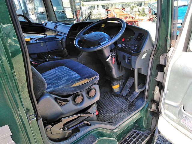 三菱ふそうスーパーグレートアームロール大型（10t）[写真29]