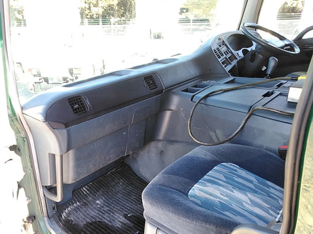 三菱ふそうスーパーグレートアームロール大型（10t）[写真31]