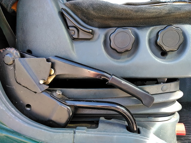 三菱ふそうスーパーグレートアームロール大型（10t）[写真32]