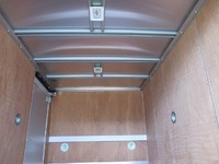 いすゞエルフアルミバン小型（2t・3t）[写真12]