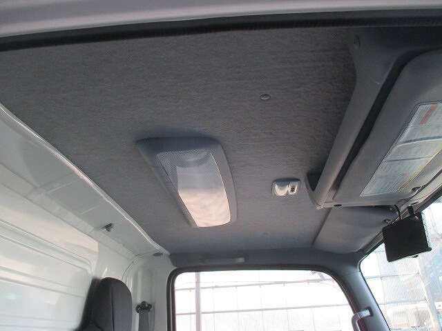 いすゞエルフアルミバン小型（2t・3t）[写真21]