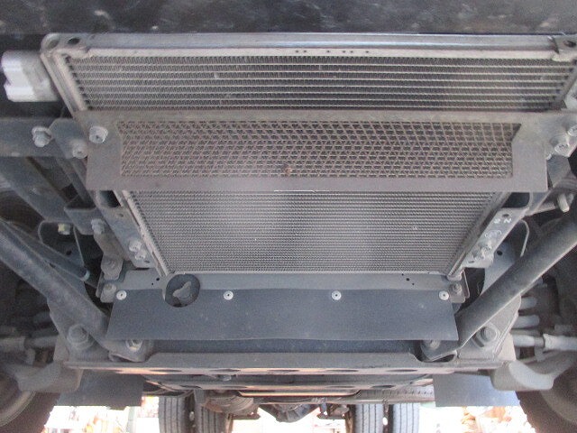 いすゞエルフアルミバン小型（2t・3t）[写真28]