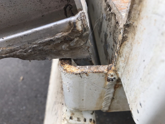 日野デュトロダンプ小型（2t・3t）[写真15]