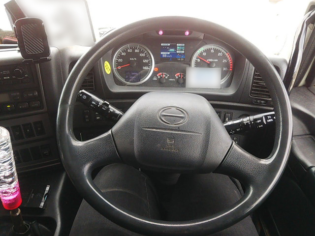 日野プロフィアアルミウイング大型（10t）[写真27]