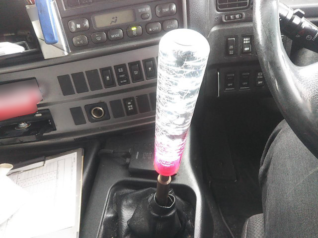 日野プロフィアアルミウイング大型（10t）[写真29]