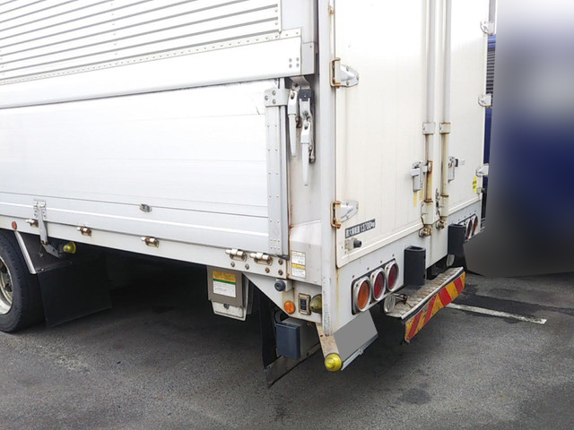 日野プロフィアアルミウイング大型（10t）[写真08]