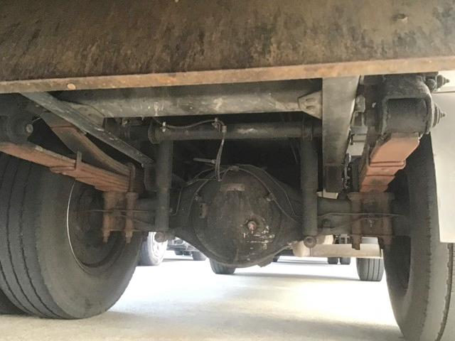 三菱ふそうキャンターパッカー車（塵芥車）小型（2t・3t）[写真20]