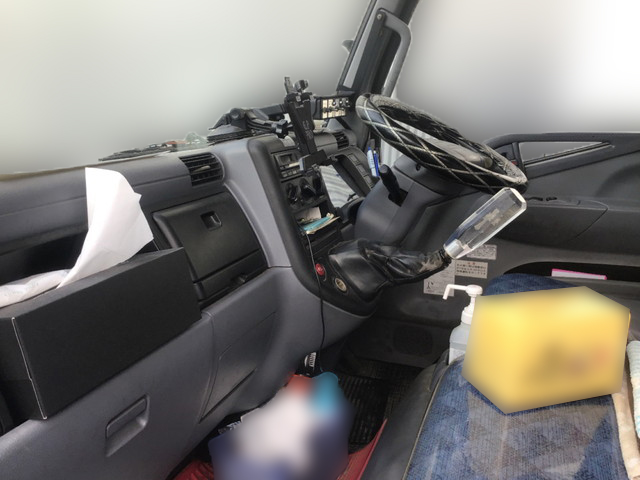 三菱ふそうキャンターパッカー車（塵芥車）小型（2t・3t）[写真26]