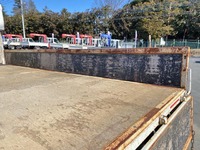 いすゞエルフ平ボディ小型（2t・3t）[写真14]