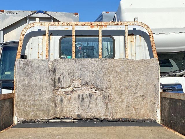 いすゞエルフ平ボディ小型（2t・3t）[写真15]