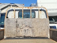 いすゞエルフ平ボディ小型（2t・3t）[写真15]