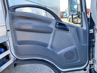 いすゞエルフ平ボディ小型（2t・3t）[写真29]