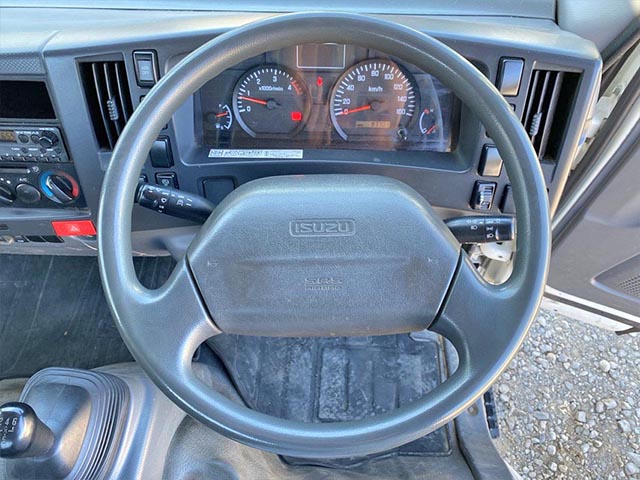 いすゞエルフ平ボディ小型（2t・3t）[写真36]