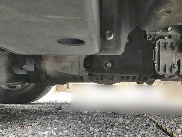 いすゞエルフ冷凍車（冷蔵車）小型（2t・3t）[写真17]