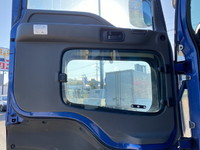 いすゞギガアルミウイング大型（10t）[写真26]