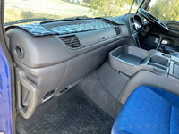 いすゞギガアルミウイング大型（10t）[写真31]