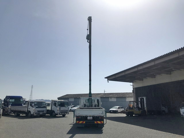 三菱ふそうキャンタークレーン4段小型（2t・3t）[写真12]