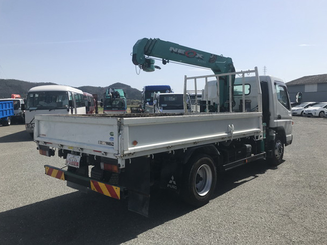 三菱ふそうキャンタークレーン4段小型（2t・3t）[写真02]