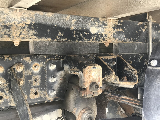 三菱ふそうキャンタークレーン4段小型（2t・3t）[写真23]